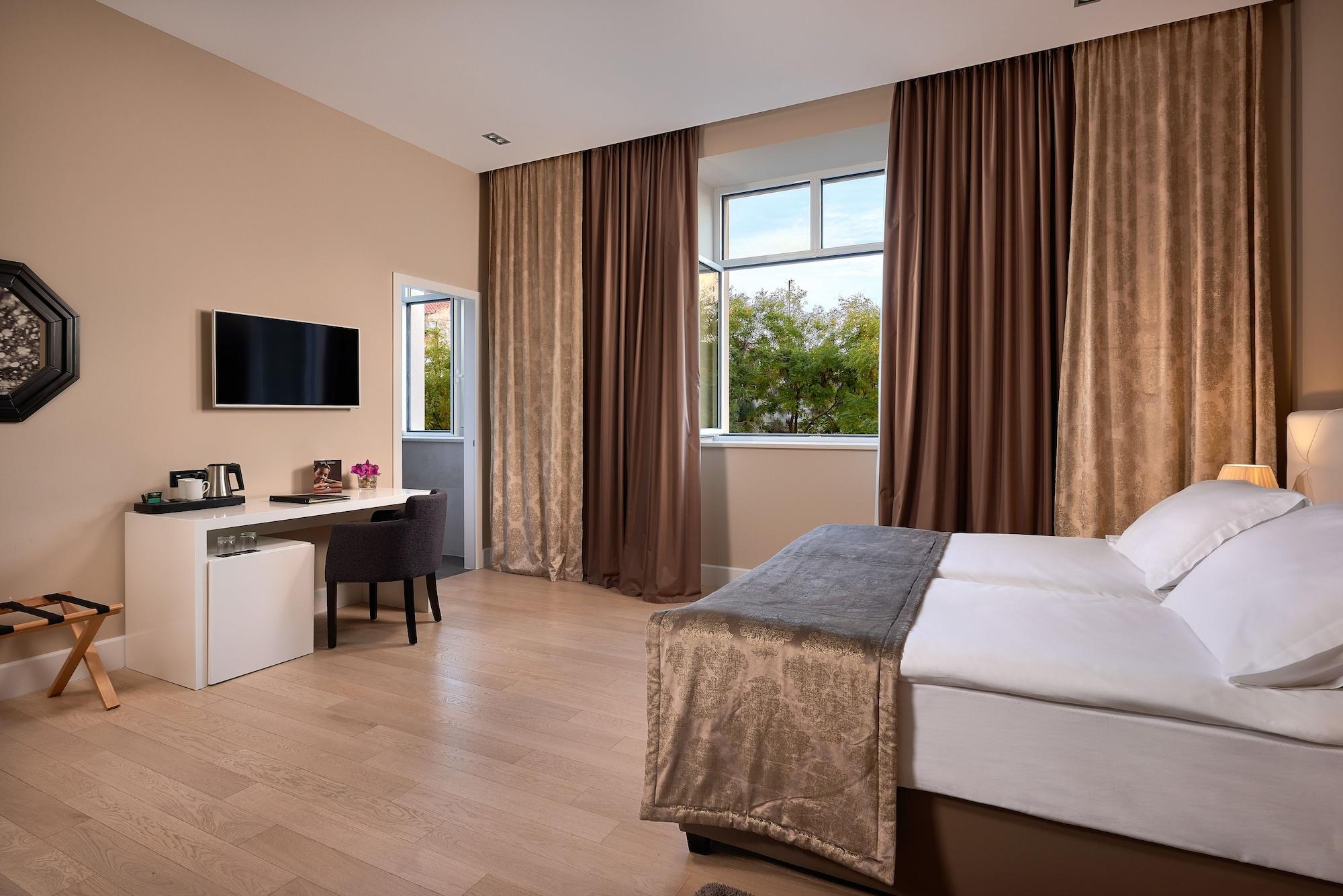 Cornaro 5* Split